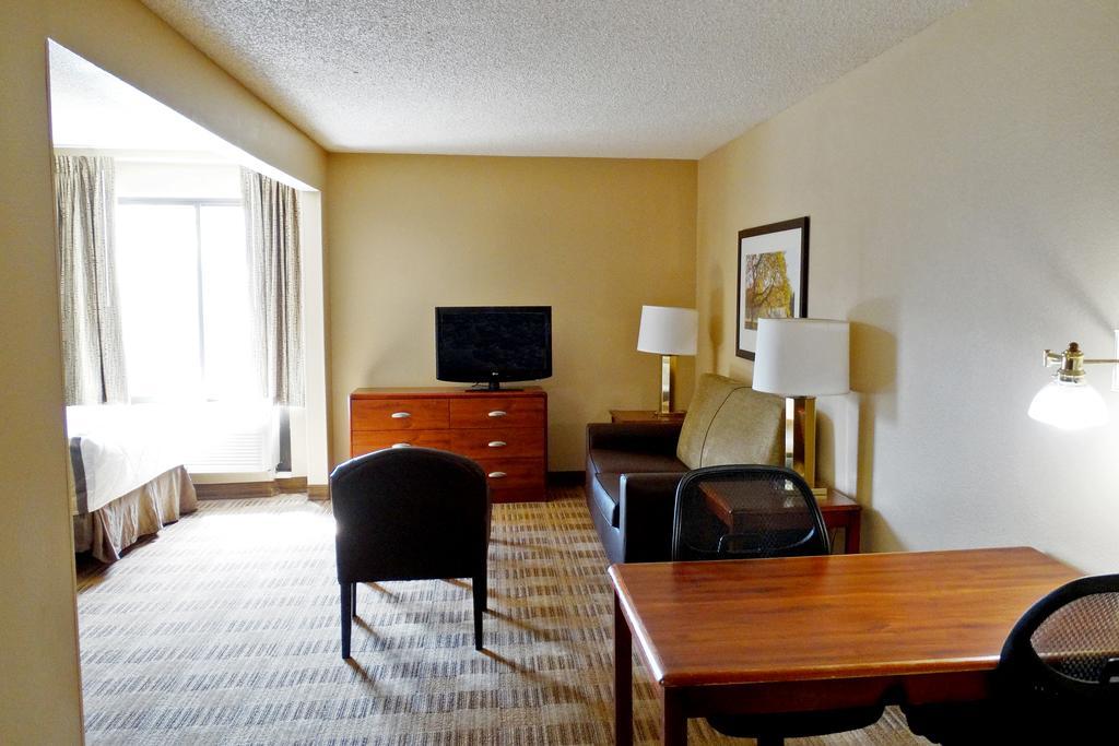Extended Stay America Select Suites - St Louis - Earth City Exterior photo